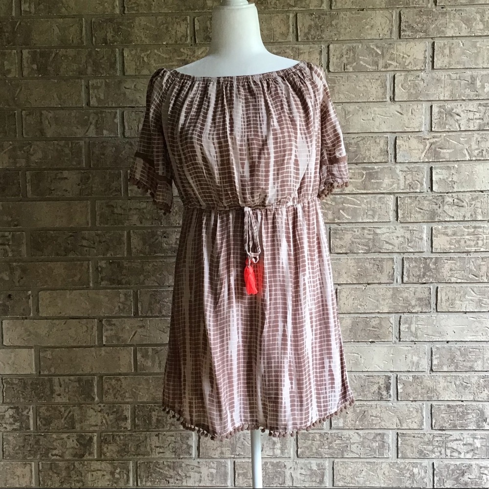 Dizzy Lizzy Medium Dress - wide shoulders